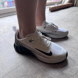 Submitted by Nike Ava X