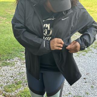 Submitted by Men’s Nike Jacket