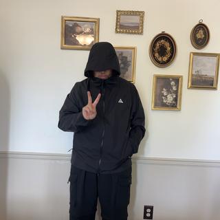 Submitted by Nike SB Convertible Cargo Pants