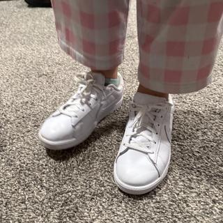 Submitted by Tommy’s running sneaks