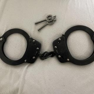 Smith & Wesson Blue Steel Finish Handcuffs