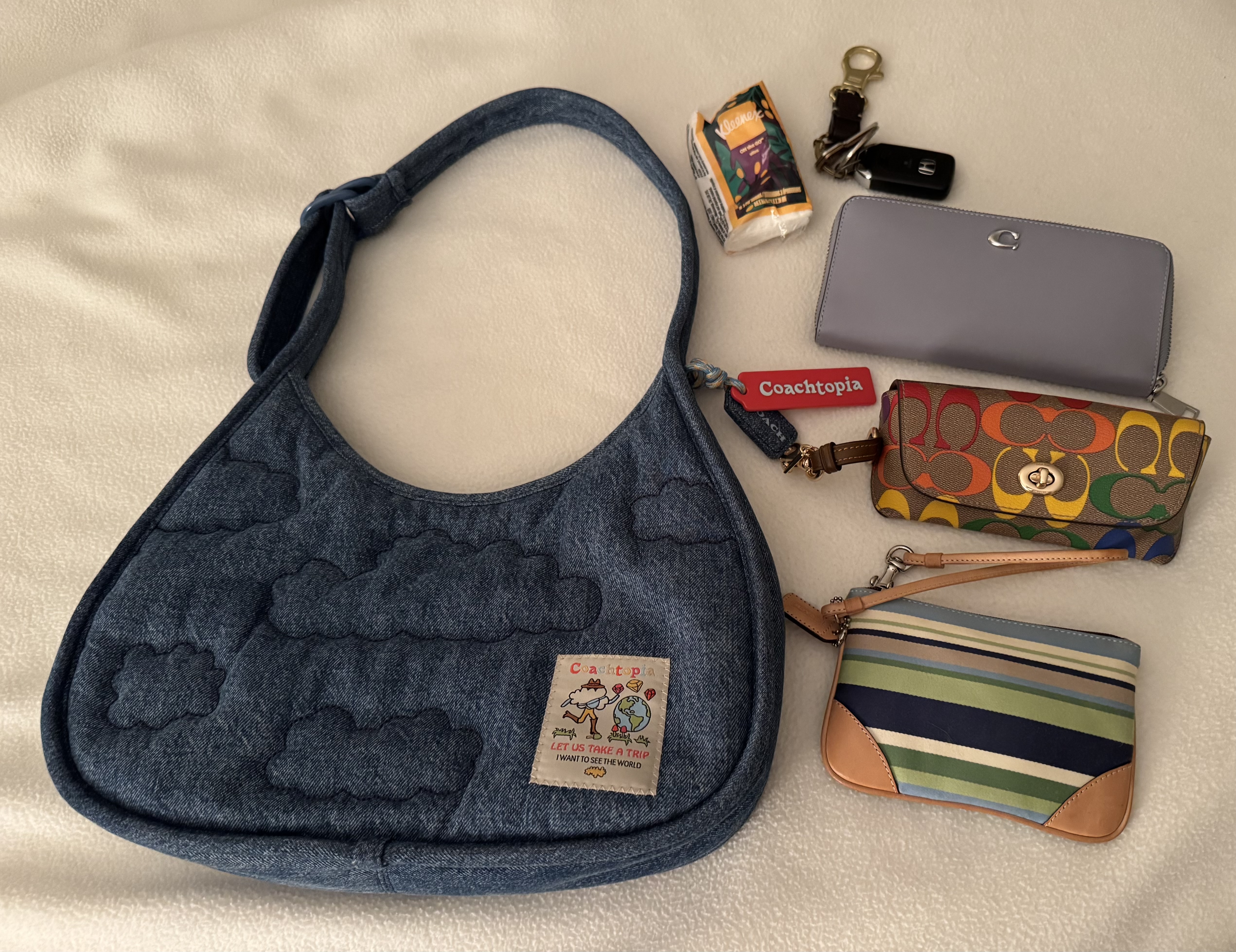 Coachtopia Loop Ergo Bag With Cloud Quilting | Coachtopia ™