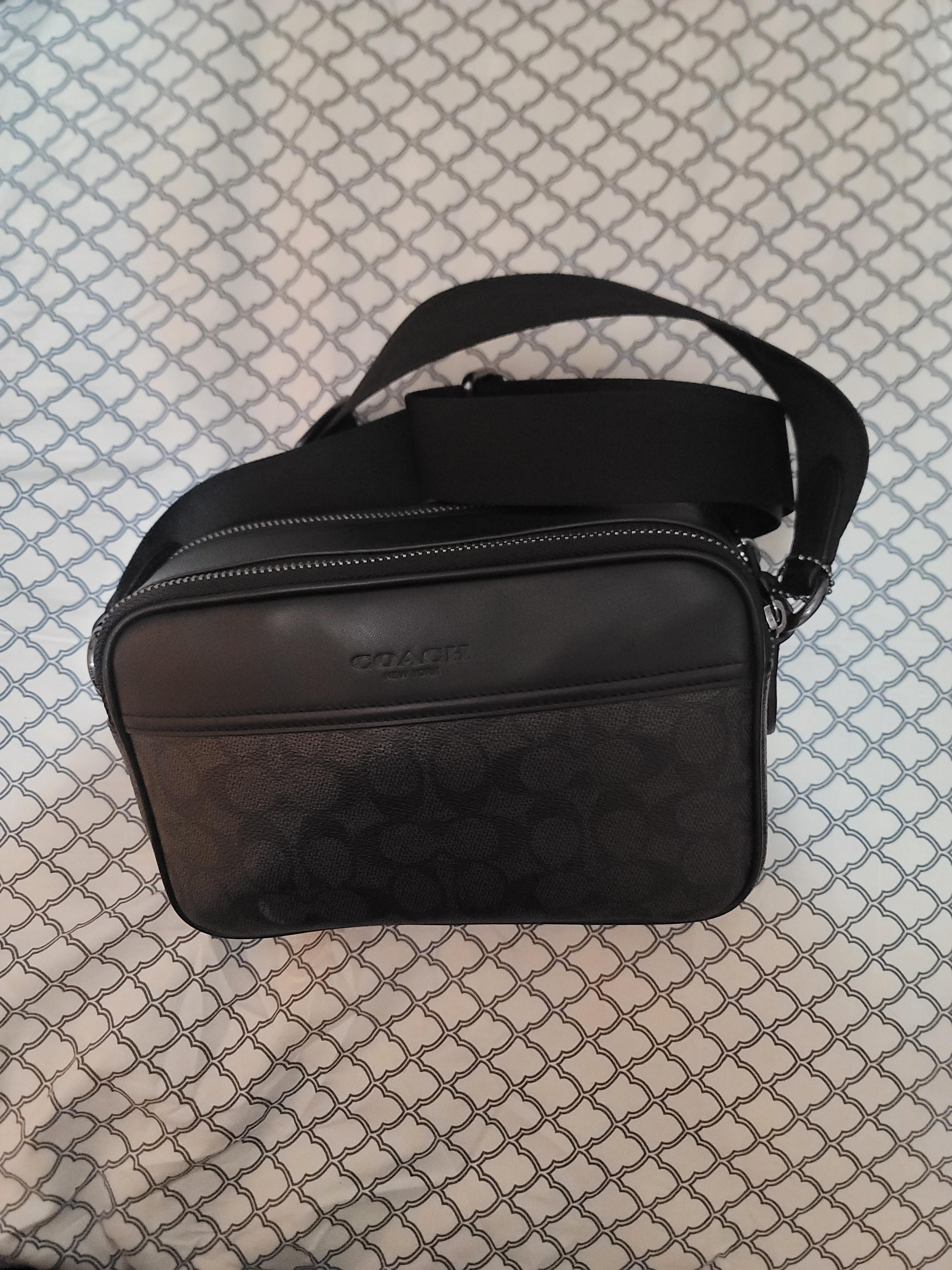 COACH® Outlet | Graham Crossbody Bag In Signature Canvas