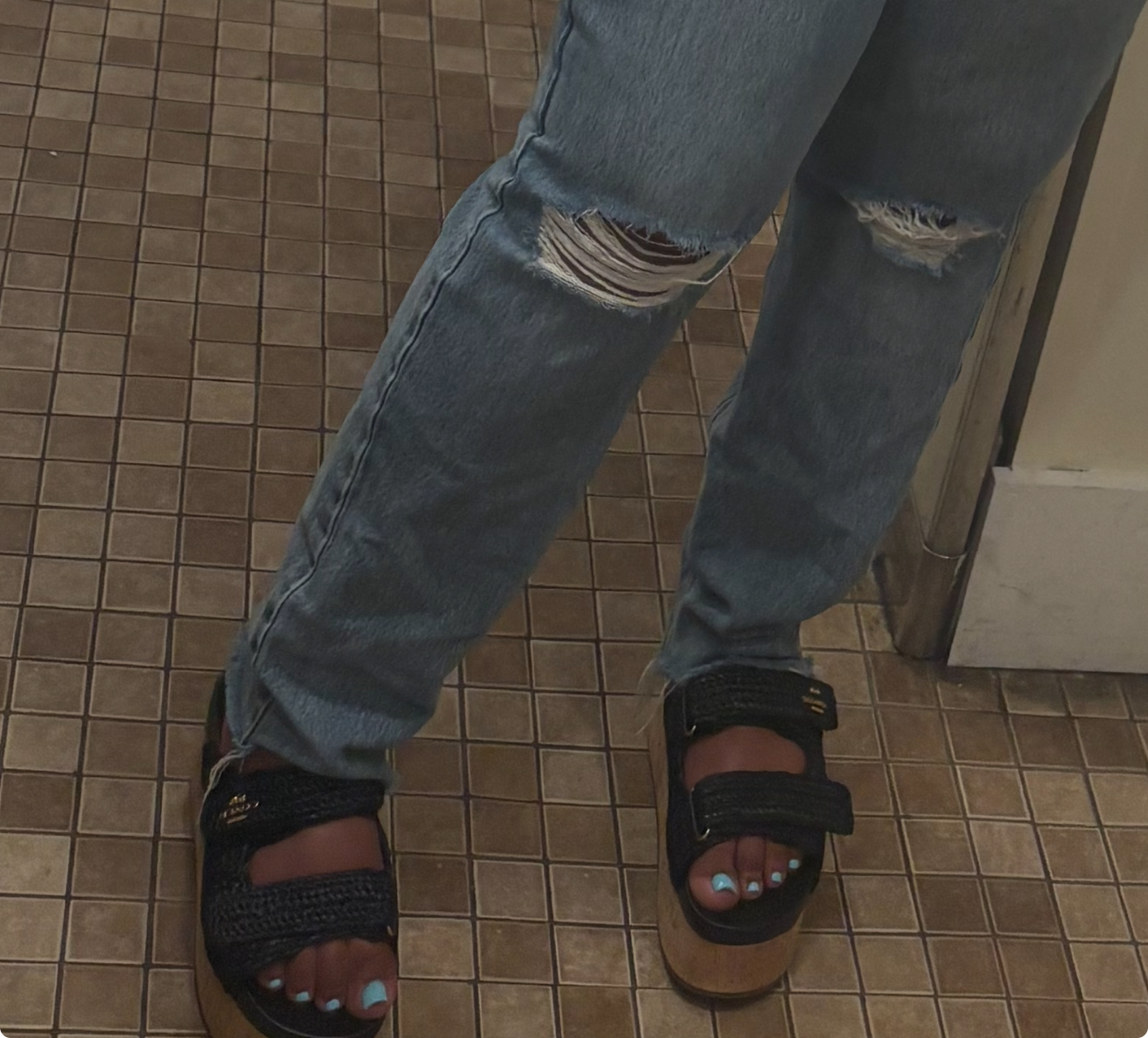 【COACH】コーチ ツー バンド プラットフォーム スライド Coach Outlet Two Band Platform Slide | ShopSimon
