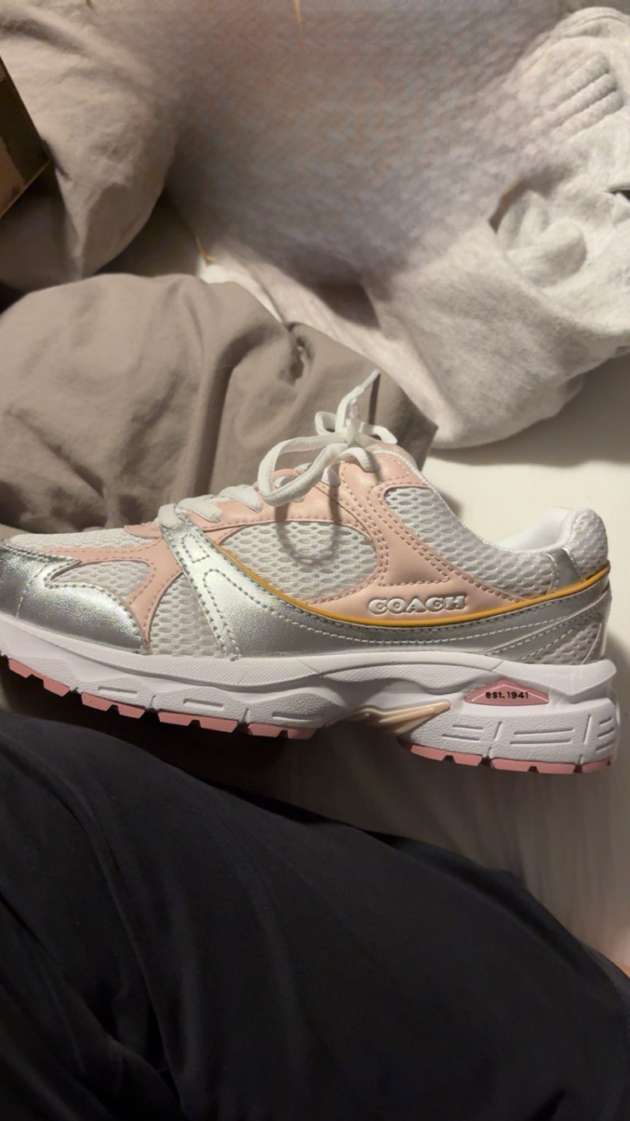 【COACH】スポーツ スニーカー 在庫確認願います  CAS53 COACH® Outlet | Sport Sneaker