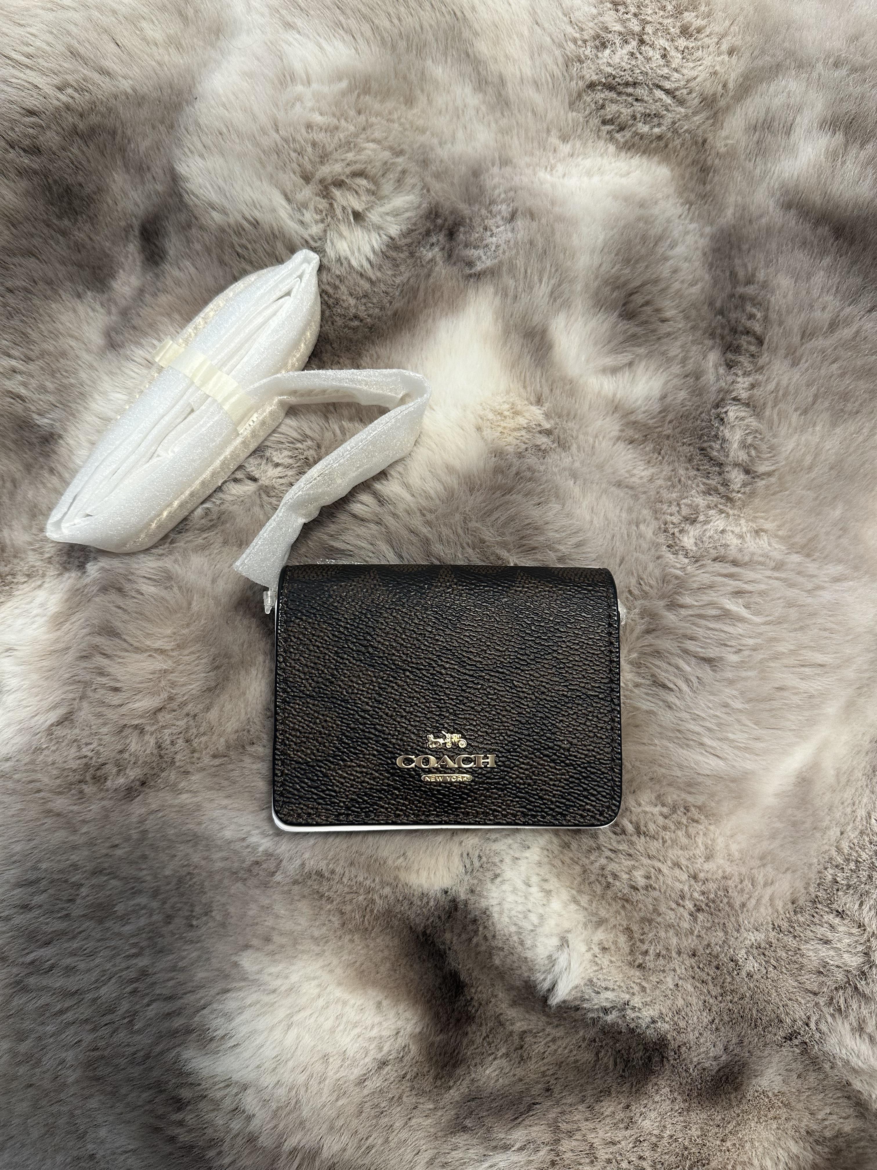 COACH® Outlet | Mini Wallet On A Chain With Floral Applique