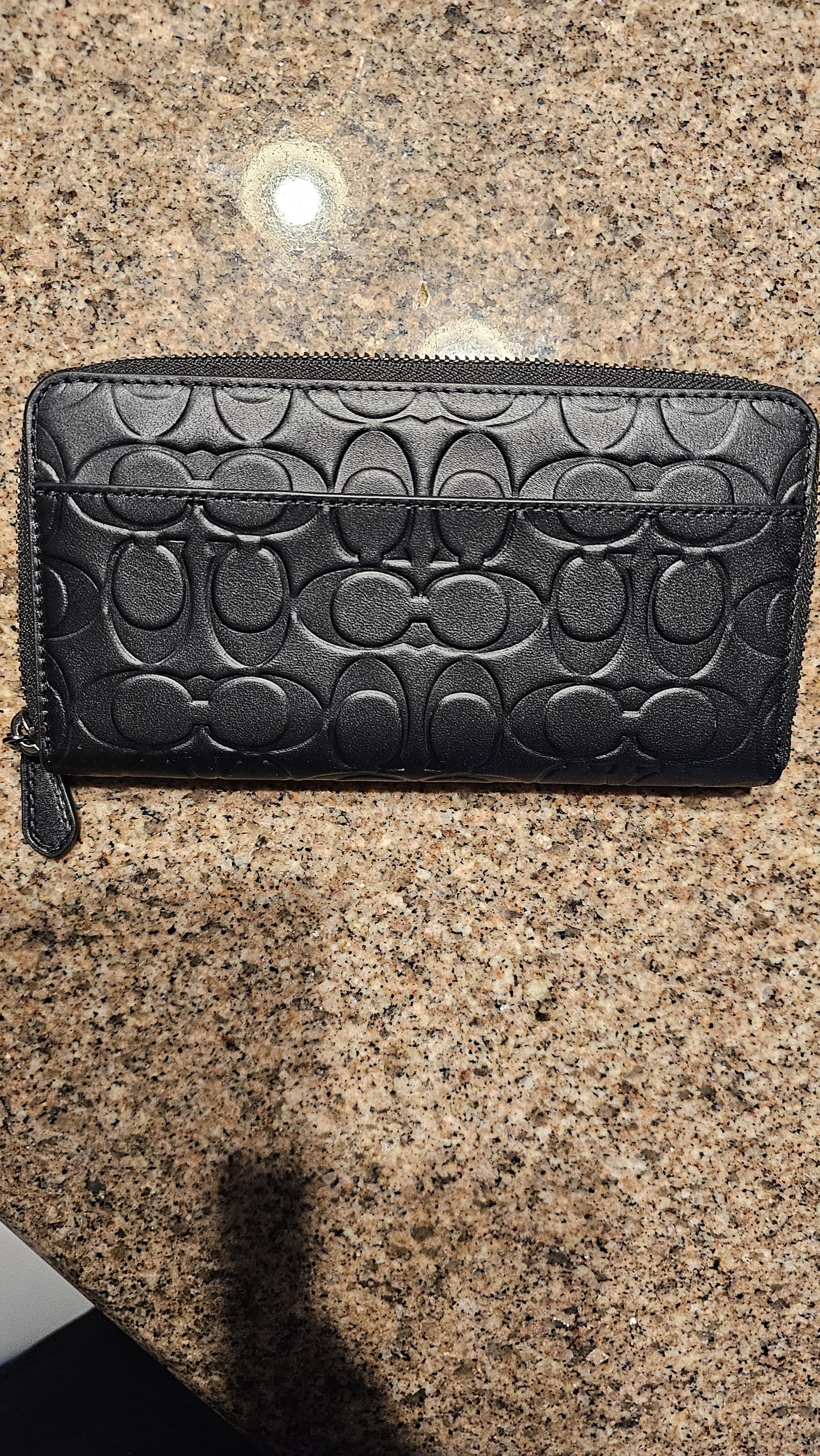 COACH® Outlet | Accordion Wallet In Signature Leather