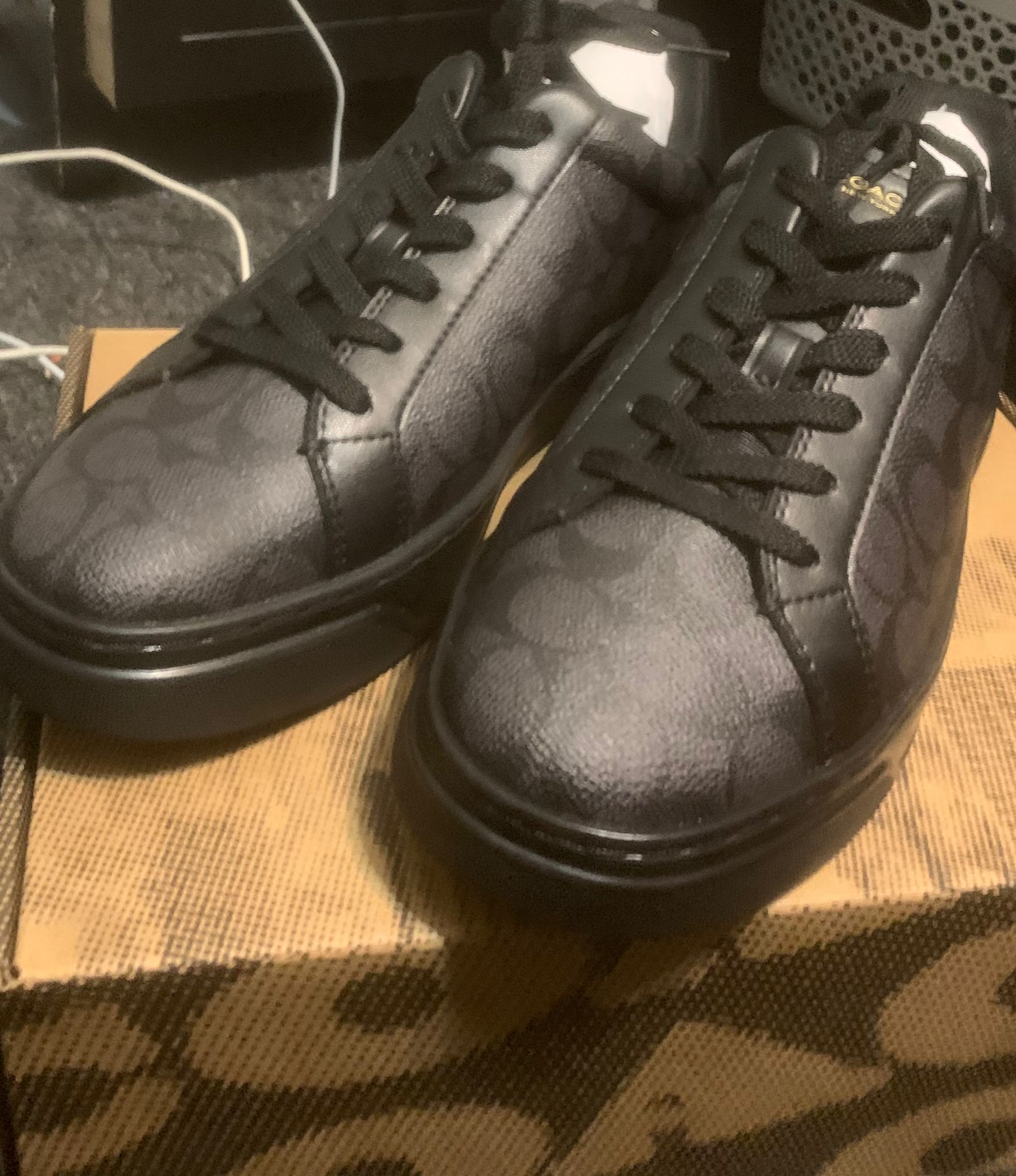 スニーカー COACH Signature Sneaker 25cm CI313 Coach Women High Line Leather Low Top Sneaker In Signature