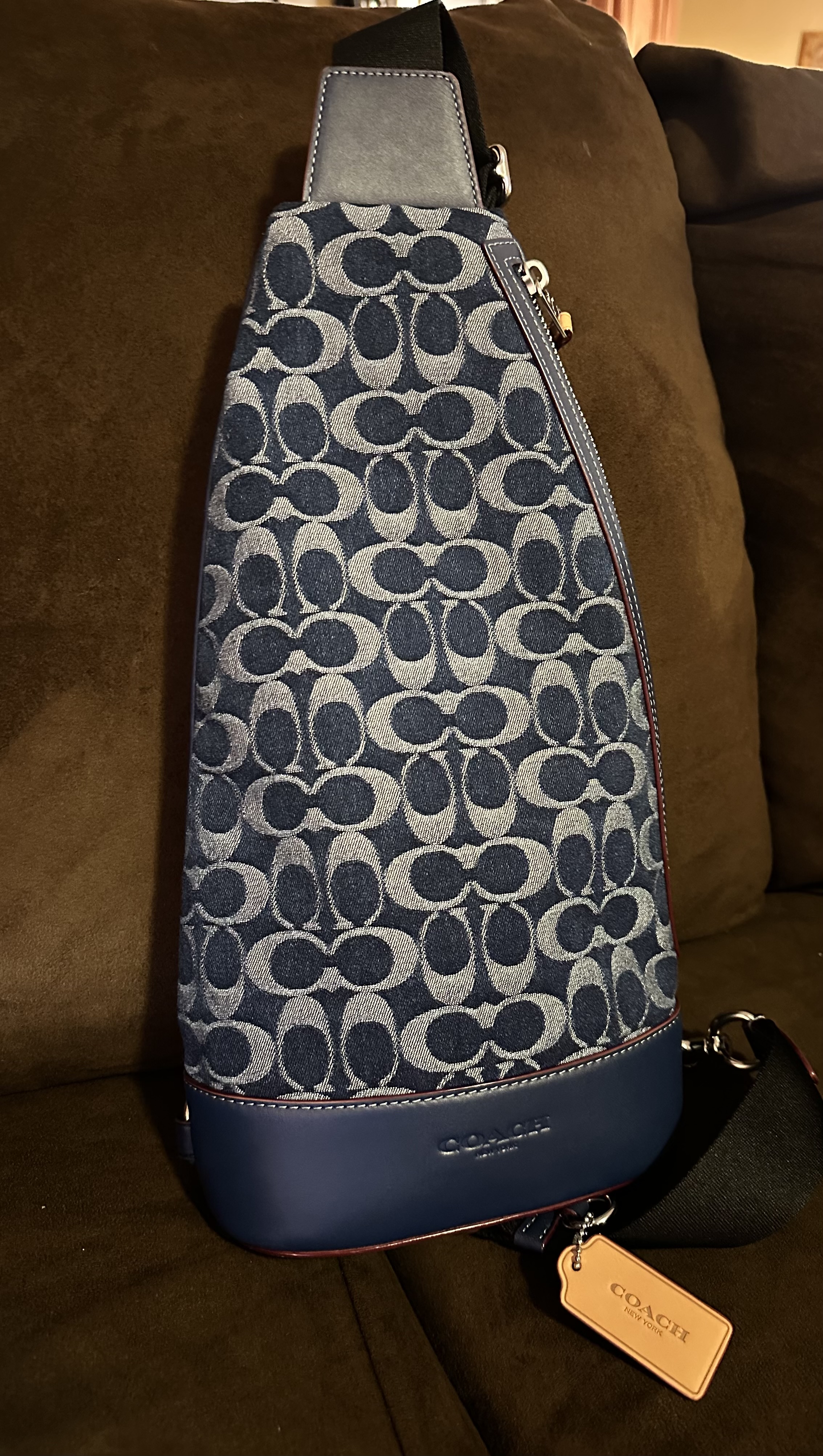 COACH® Outlet | Dominic Sling Pack In Signature Denim