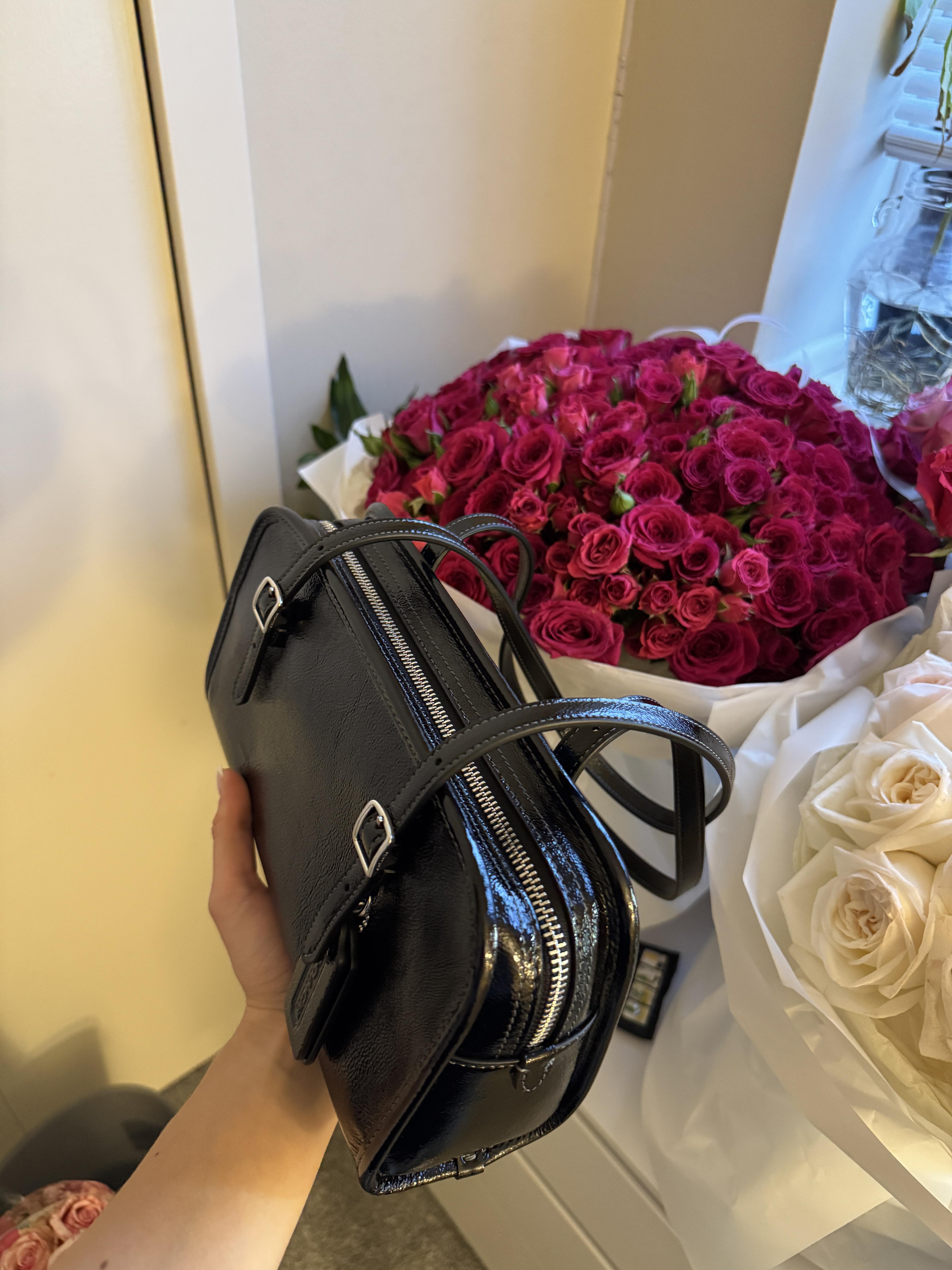 COACH® Outlet | Swing Zip Bag