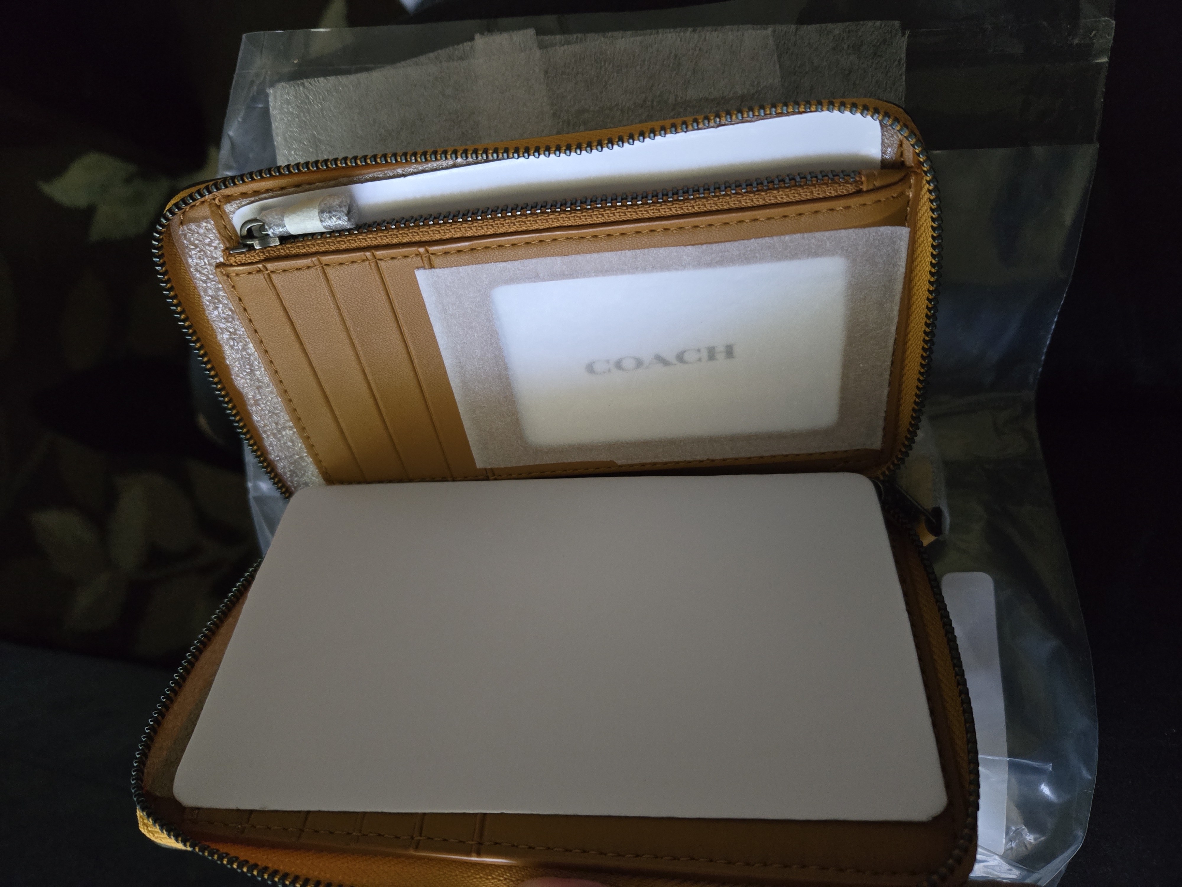 COACH® Outlet | Medium Id Zip Wallet In Signature Canvas