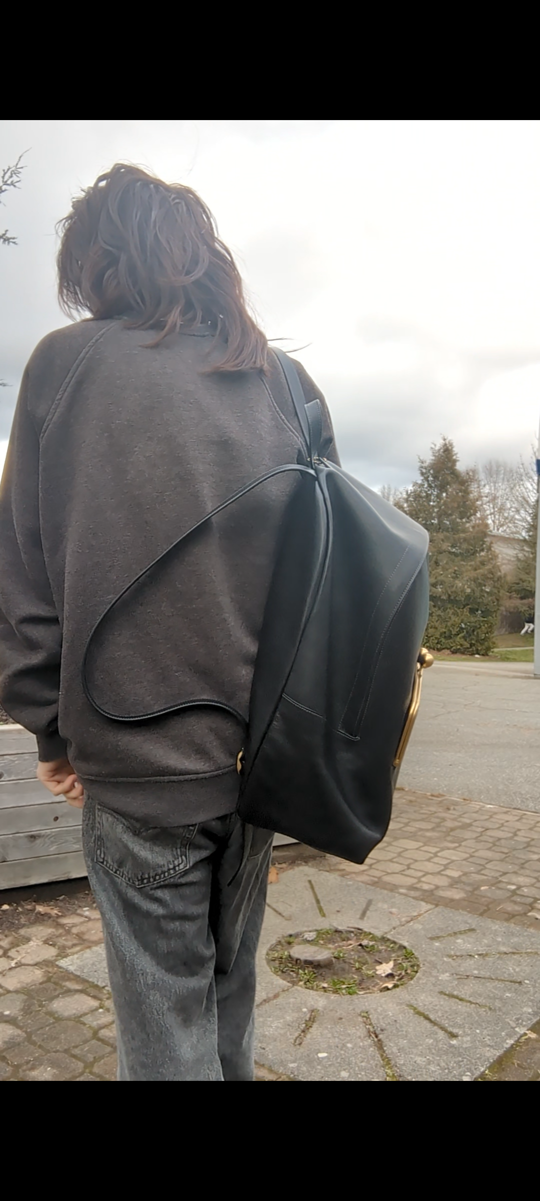 COACH® Outlet | Kisslock Frame Backpack display picture 1