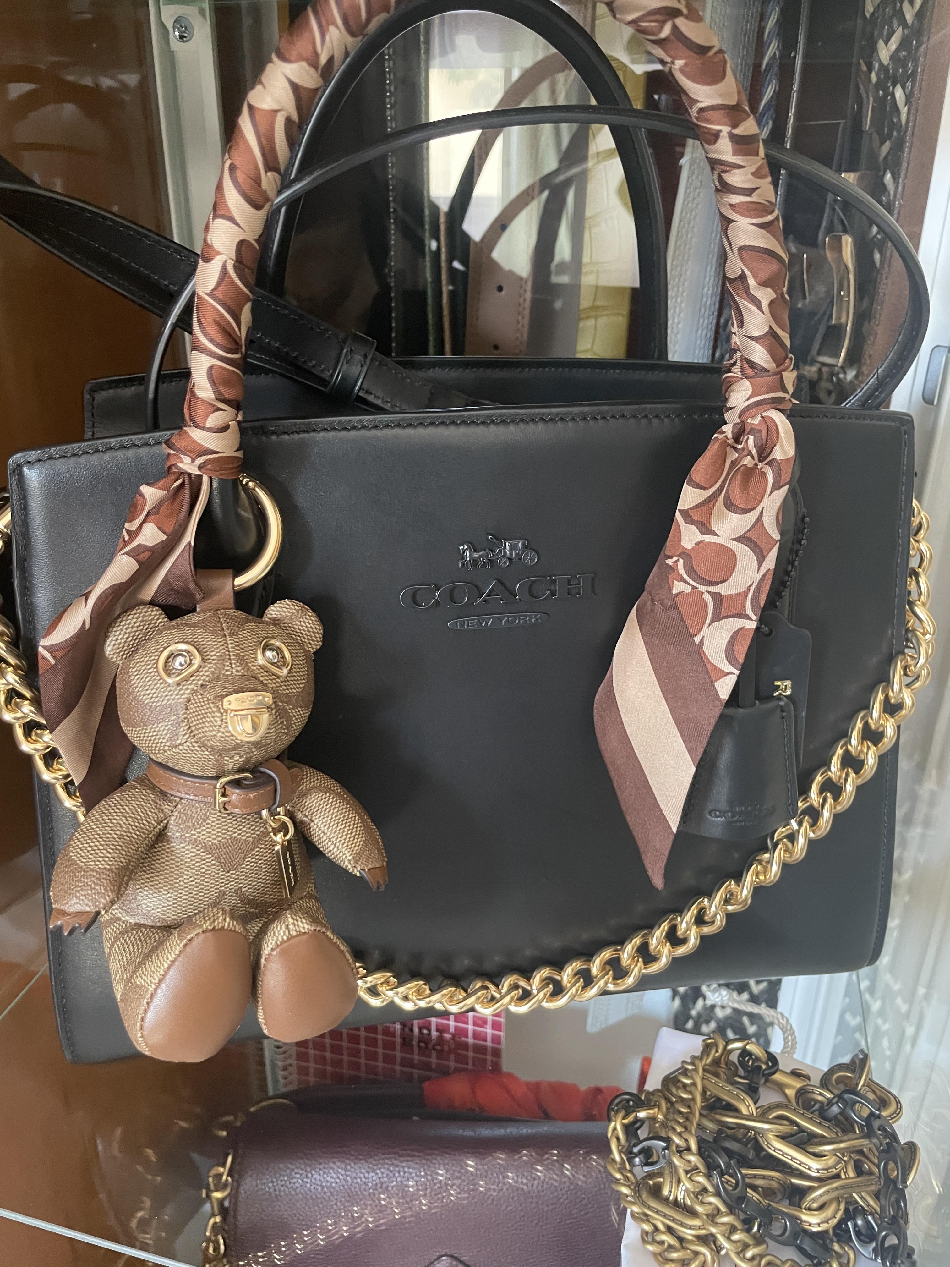 バッグチャーム【COACH】Bear Bag Charm In Signature Canvas NWOT Coach Bear Bag Charm In Signature Canvas | eBay