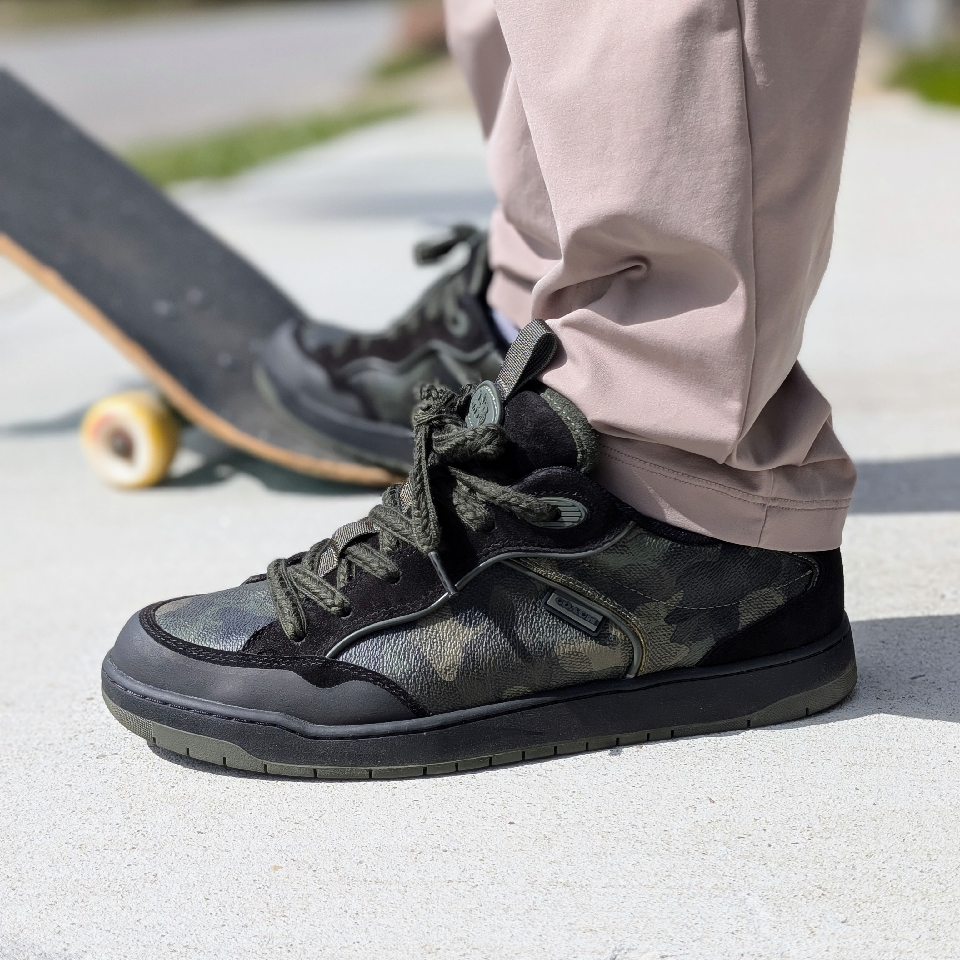 COACH® Outlet | C203 Sneaker In Signature Canvas display picture 1