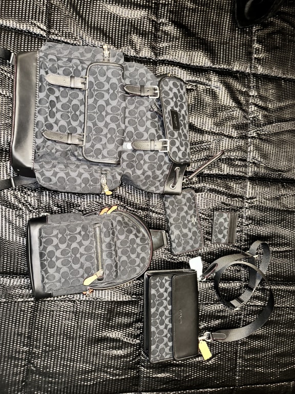 関税込＋即発★COACH★Turner Flap Crossbody C8186 関税込＋即発☆COACH☆Turner Flap Crossbody C8186 (Coach
