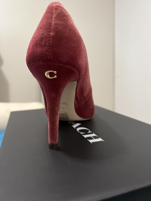 サンダル・ミュール coach Skyler Pump In Signature Jacquard cd295_eqo_a0