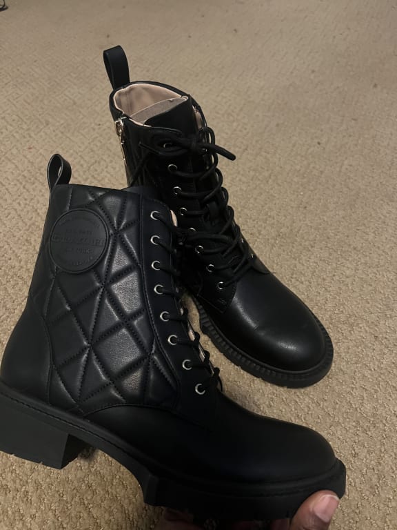 【COACH】レディース＊キルティング レザー ブーツ Laila Bootie COACH】レディース＊キルティング レザー ブーツ Laila Bootie