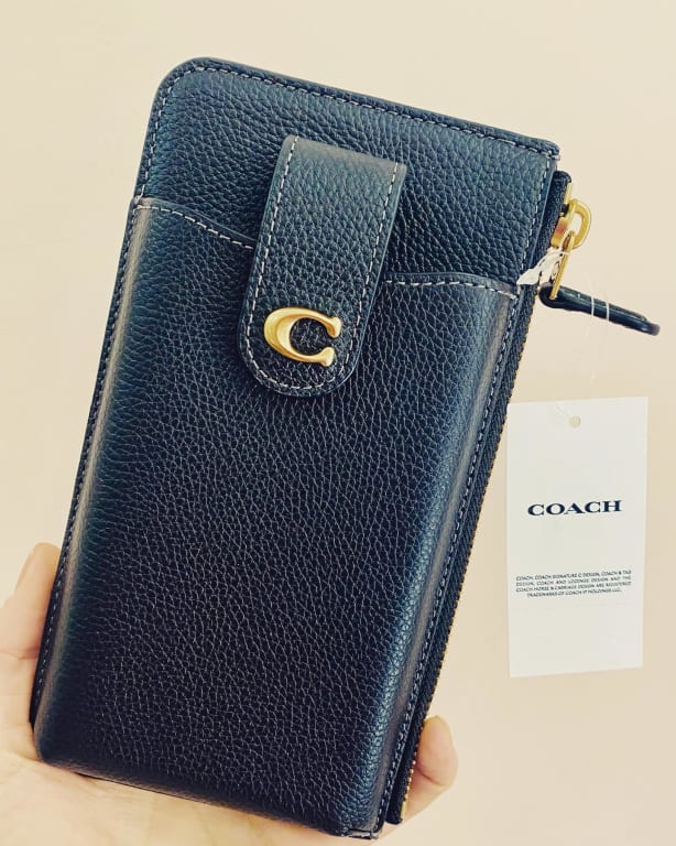 COACH コーチ ESSENTIAL PHONE WALLET 財布【送料0/国内即発】 COACH® Outlet | Essential Phone Wallet
