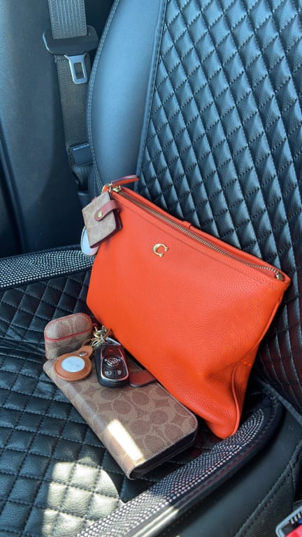 COACH® Outlet | Essential Pouch 28