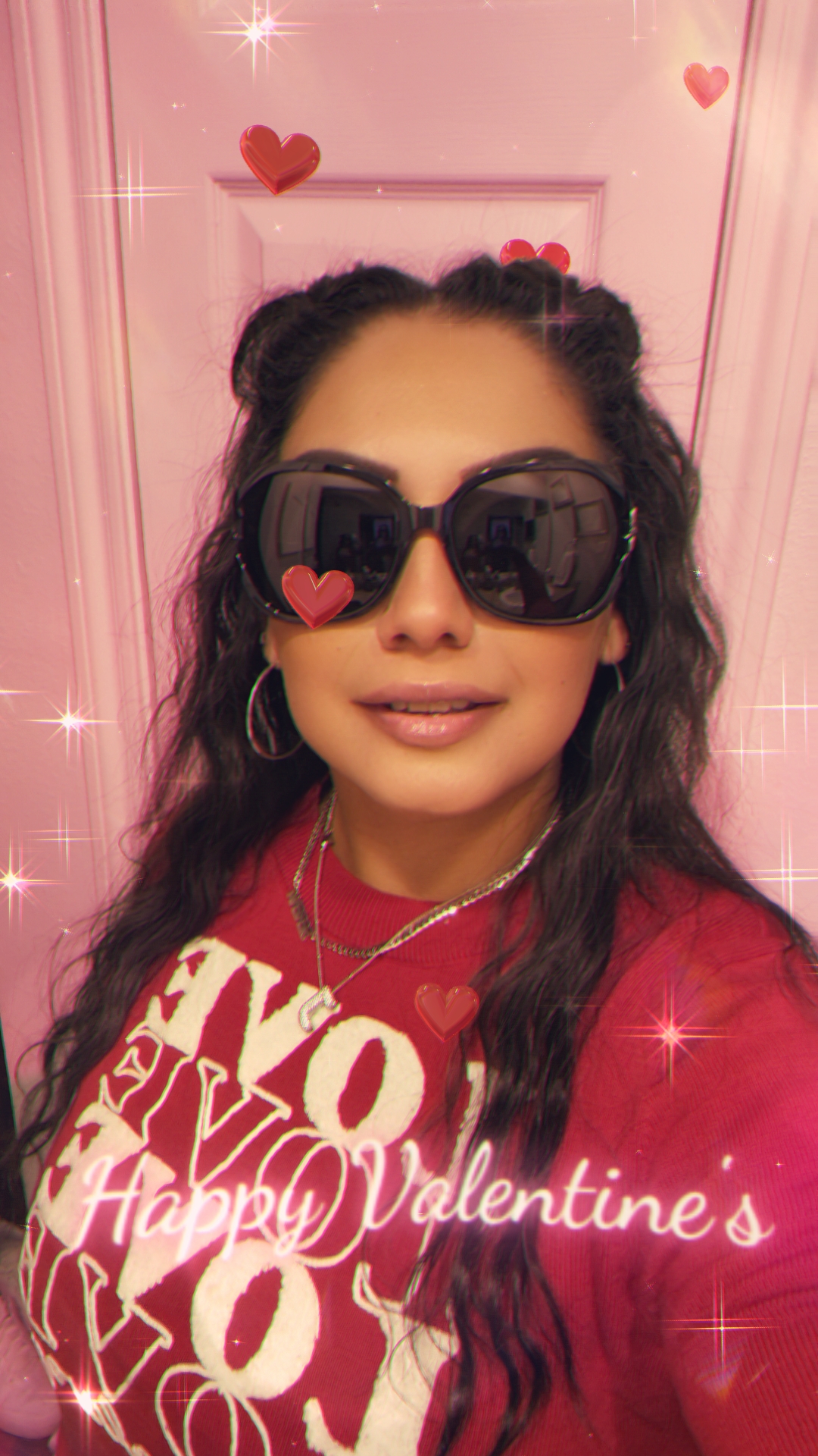 COACH® Outlet | Integration Flower Sunglasses display picture 1