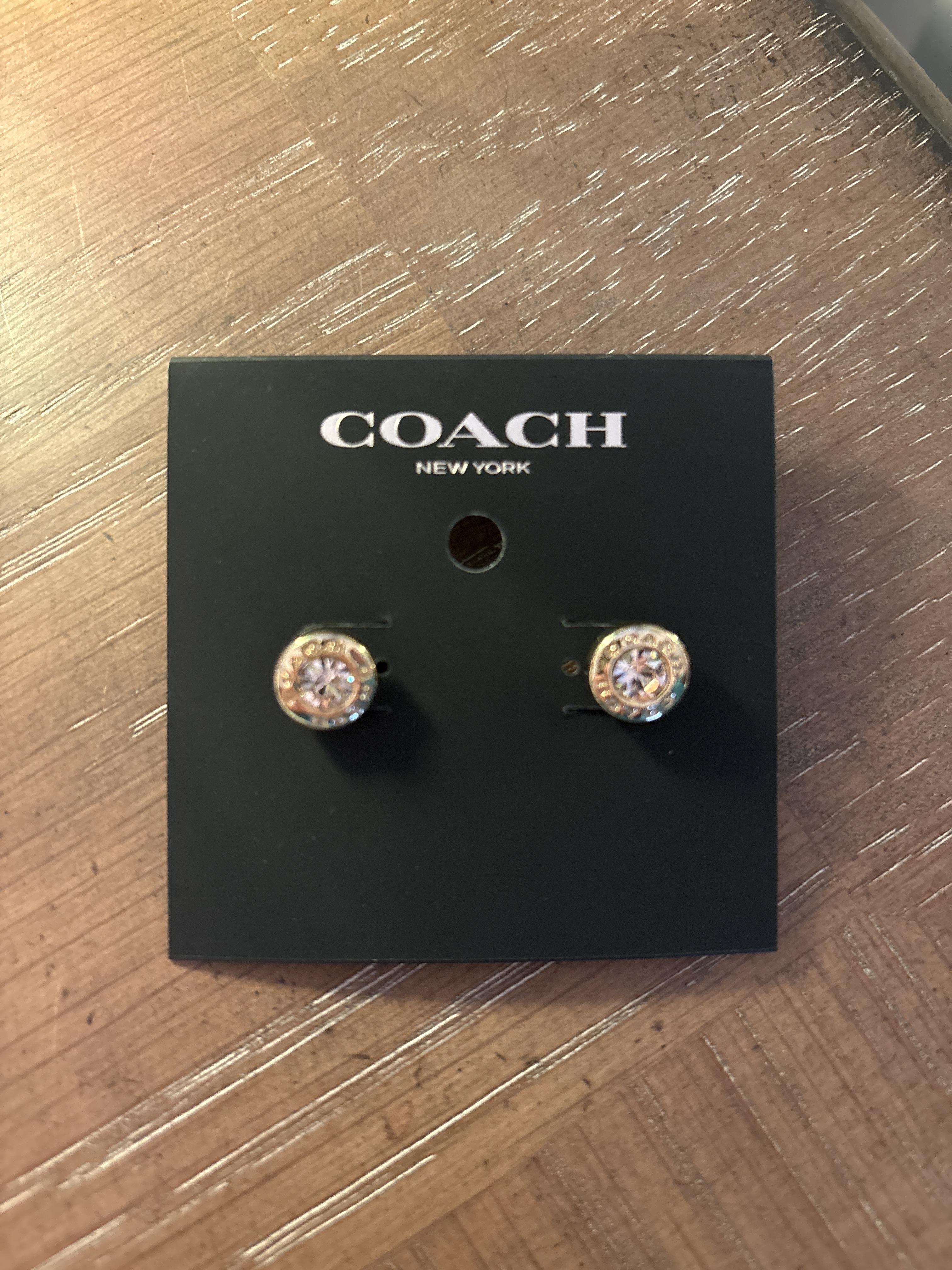定番★COACH★Open Circle Stone Stud Earrings F54516 ピアス Amazon.co.jp: [コーチ] ピアス レディース アクセサリー