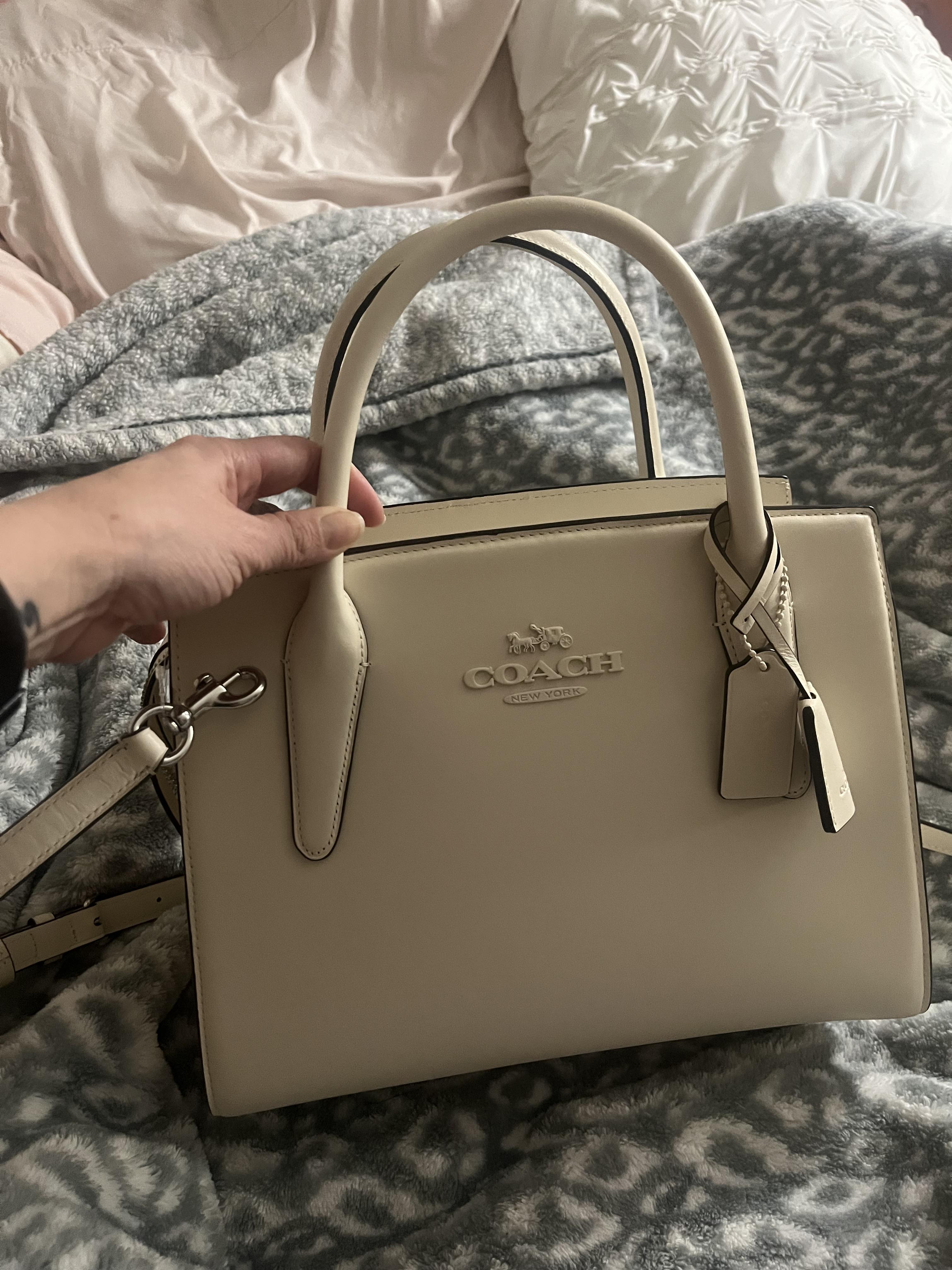 COACH® Outlet | Large Andrea Carryall Bag