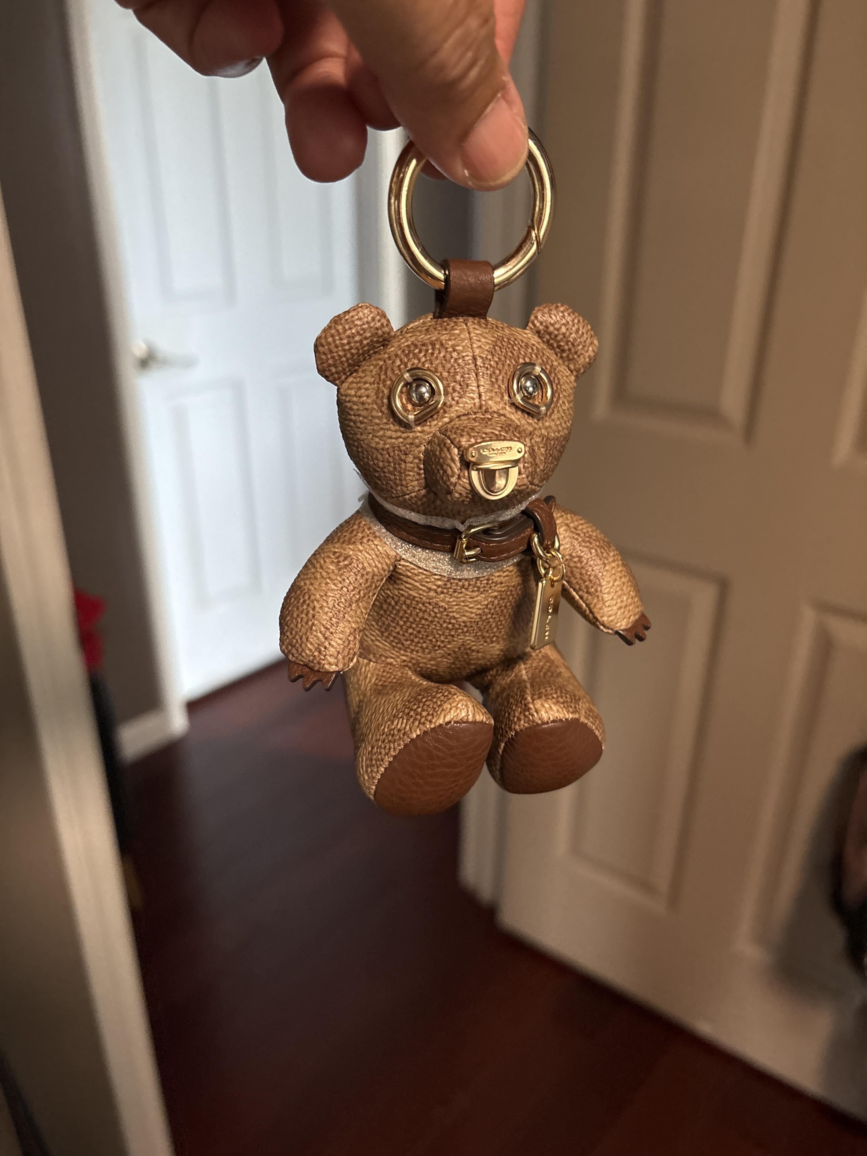 coach ベアチャーム COACH® Outlet | Collectible Bear Bag Charm In Signature Canvas