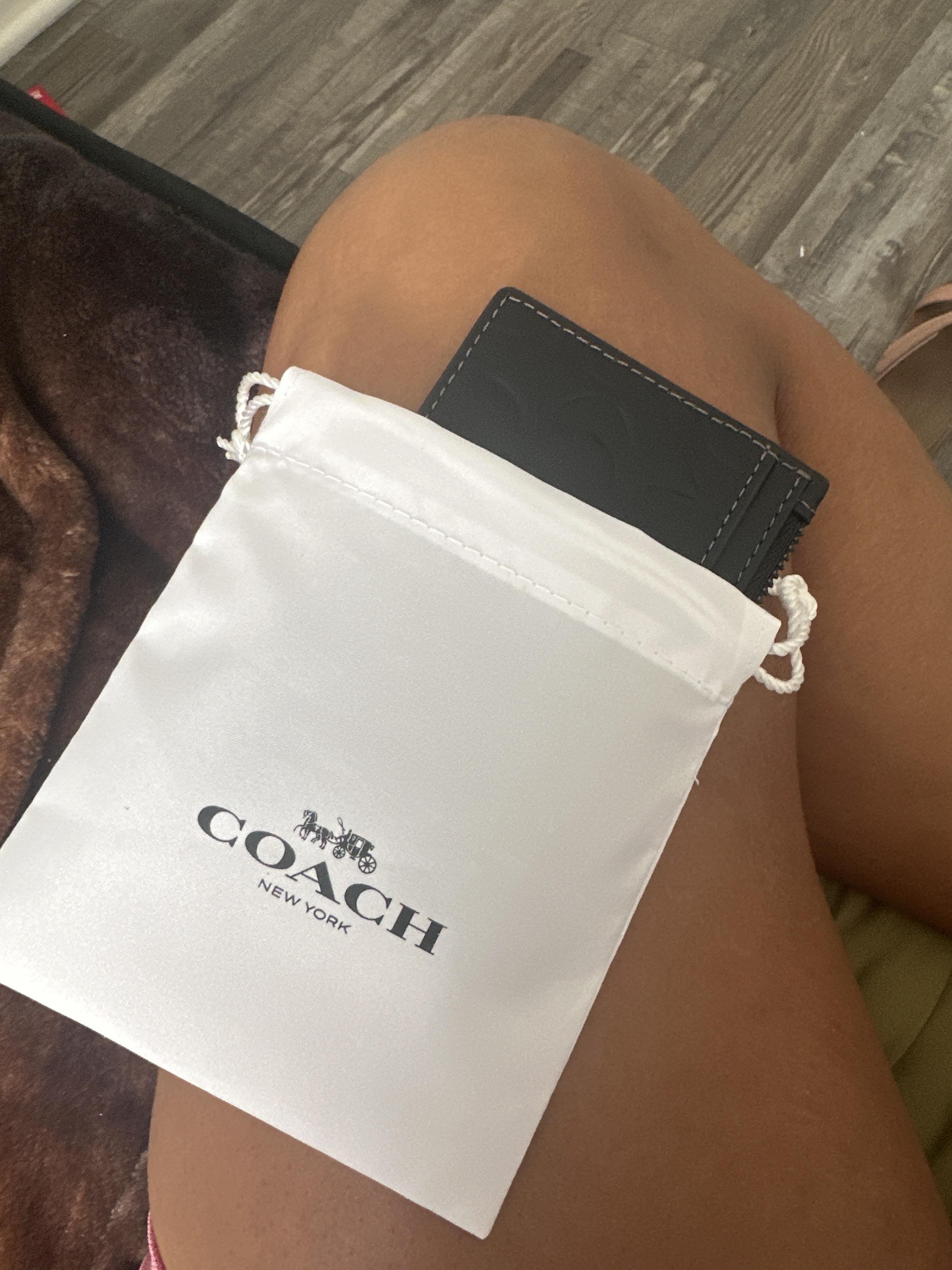 COACH® Outlet | Zip Card Case With Bow Print