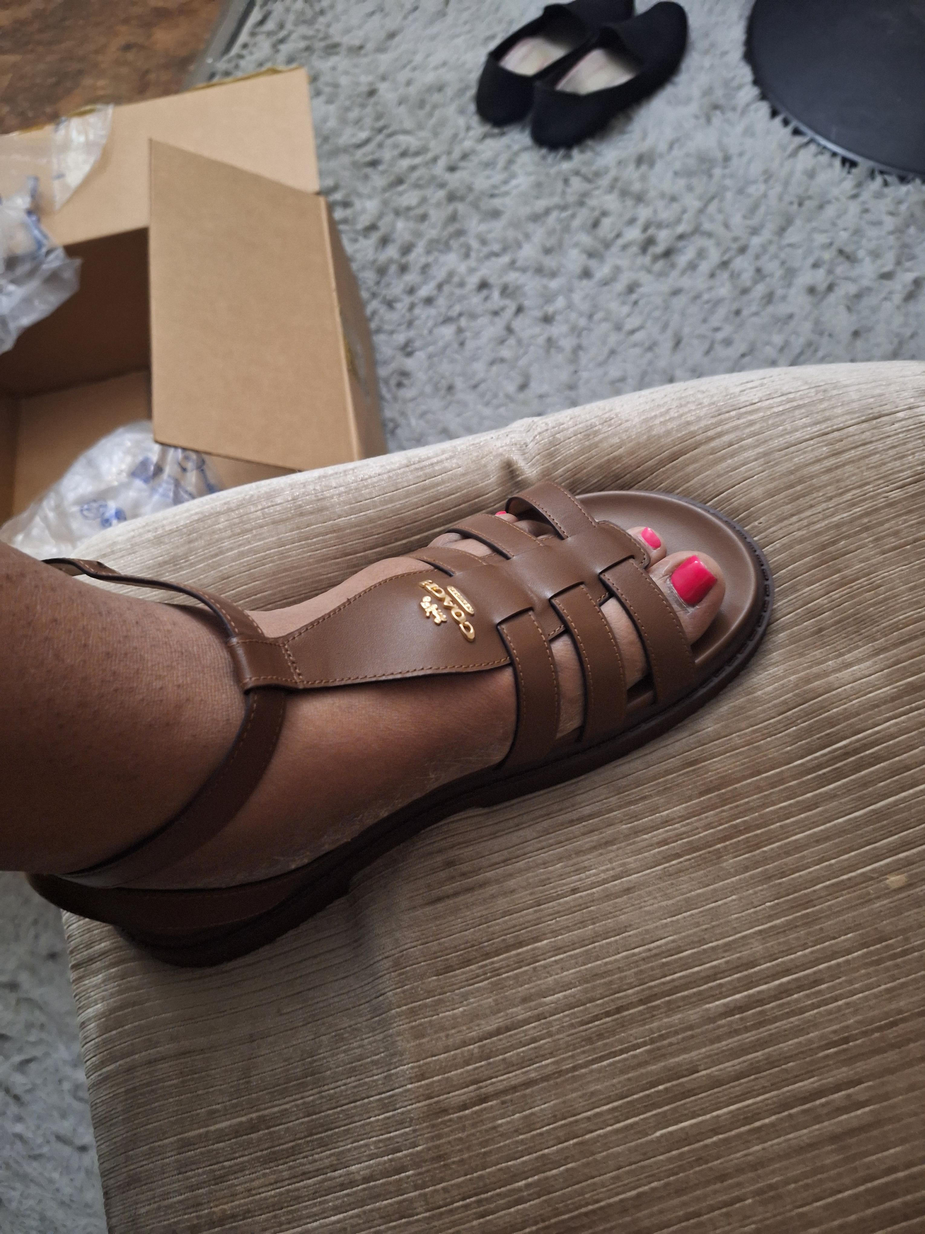 【COACH】Franny サンダル 在庫確認下さい CR866 COACH® Outlet | Franny Sandal