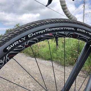 Surly ExtraTerrestrial 650b x 46 Tubeless Tire | Jenson USA