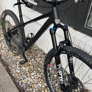 FOX RACINGSHOX 34 RHYTHM 美中古 2022モデル 150 FOX RACINGSHOX 34 RHYTHM 美中古 2022モデル 150