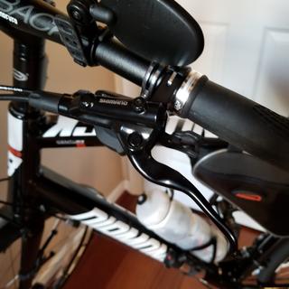 シマノ　11SPEED　SL-RS700 2x11=22段切替 Shimano SL-RS700 11-Speed Double Flat Bar Road Shifter Set
