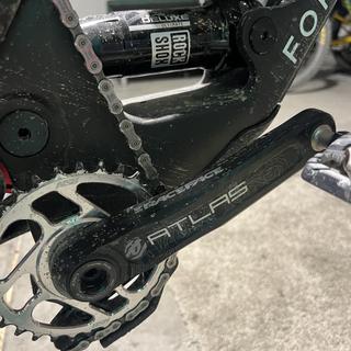 Race Face Atlas Cinch Cranks | Jenson USA