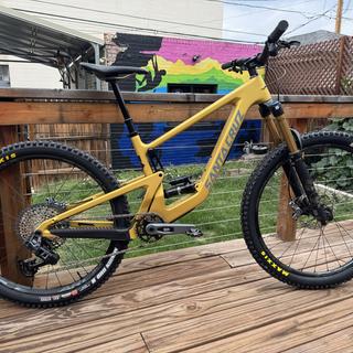 Santa Cruz Bronson 5 C R 2025 Bike | Jenson USA