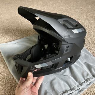 Casque VTT LEATT Enduro 2.0 V23 Blanc - Taille L, Intégral - Neuf Sous Emballage