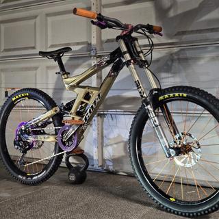 Hayes Dominion A4 Ltd Edition Brake | Jenson USA