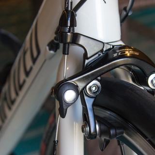 BR-9000＆BR-5800 デュラエース 105 First Look: New Shimano 105 11-Speed Group, Plus New
