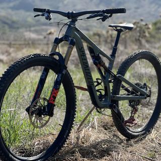 FOX FACTORY 34 2022 GRIP2 29 新品 未使用 FOX 34 Factory GRIP2 (2022-2024) Fork - Reviews, Comparisons