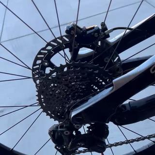 Shimano XT Di2 RD-M8050 Rear Derailleur | Jenson USA