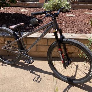 Marzocchi Bomber DJ Grip 26