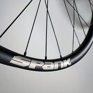 Spank Spike Race 33 26
