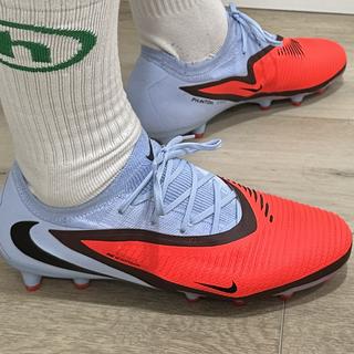 ส่งโดย Nike Phantom 6 Low Pro