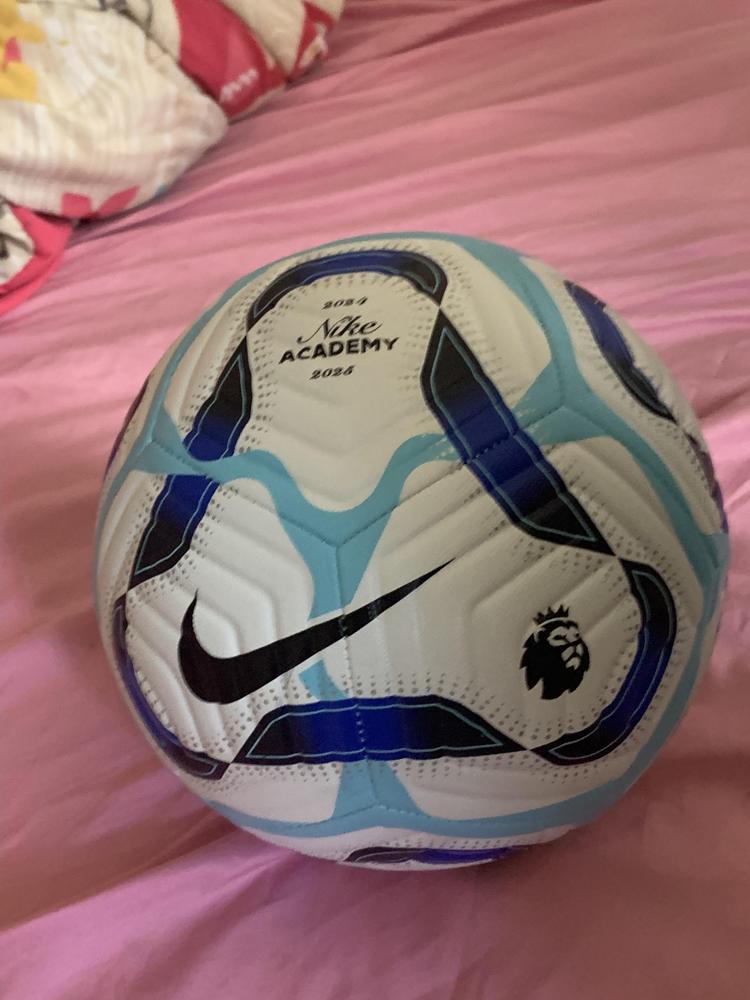 Nike Premier League サッカーボール Nike Premier League Academy Soccer Ball | SCHEELS.com