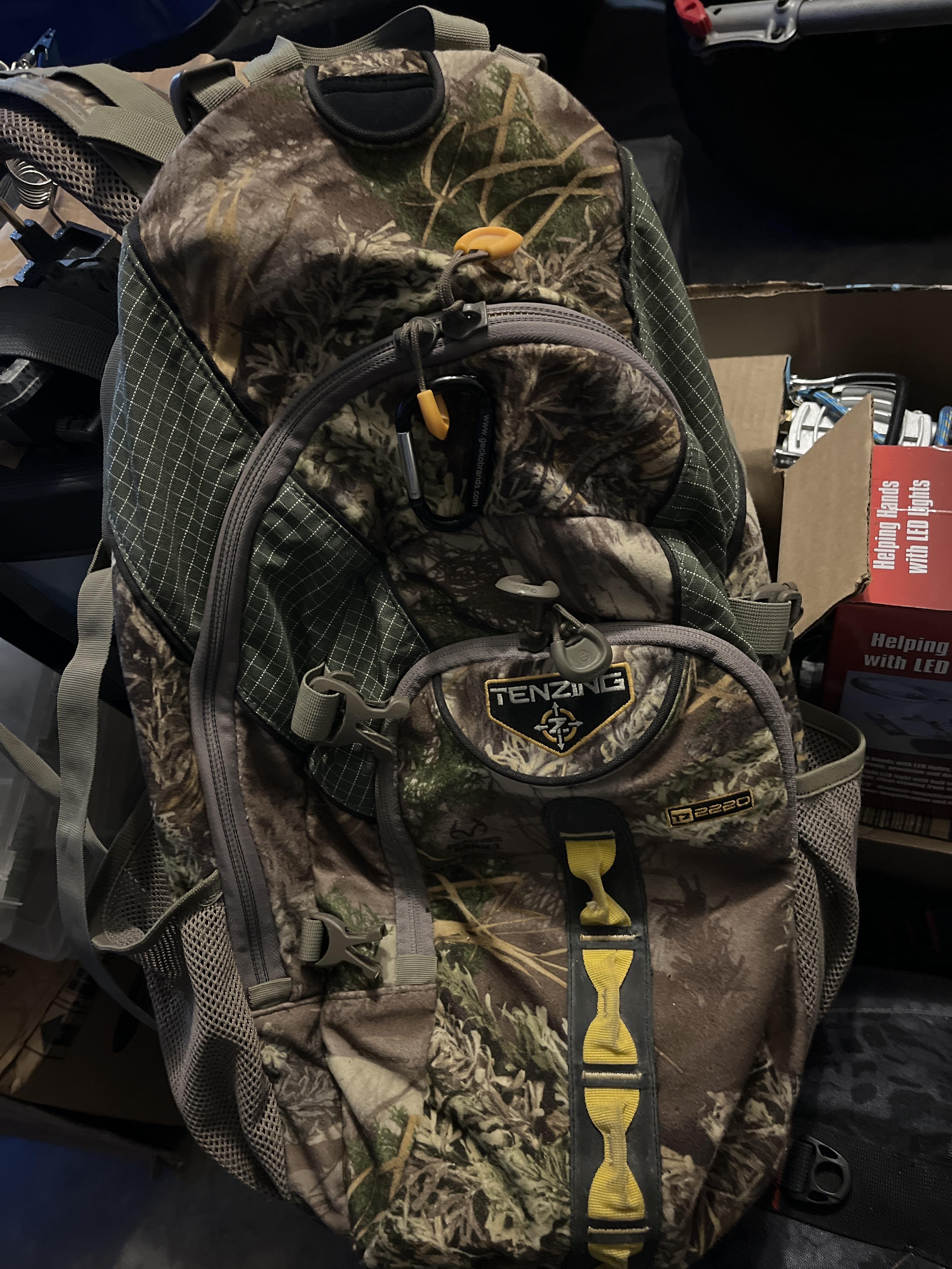 Tenzing 2220 Daypack | SCHEELS.com