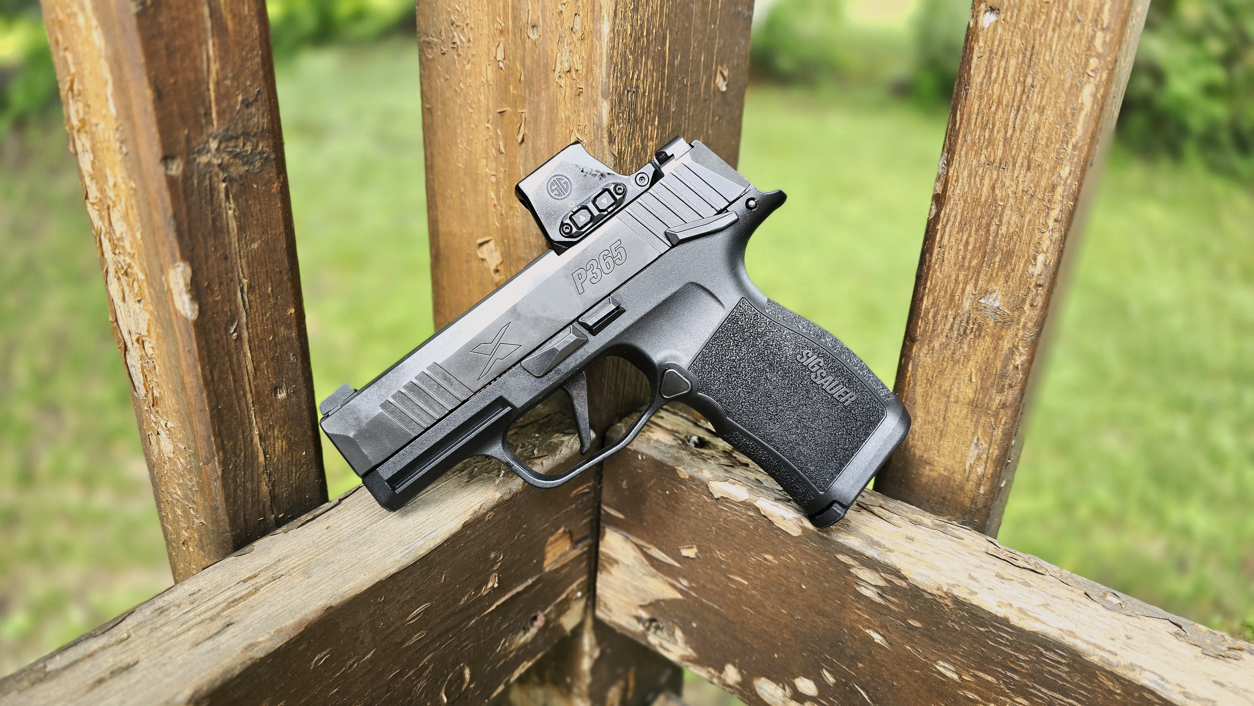 SIG SAUER Romeo-X 3 MOA Enclosed Compact Red Dot | SCHEELS.com