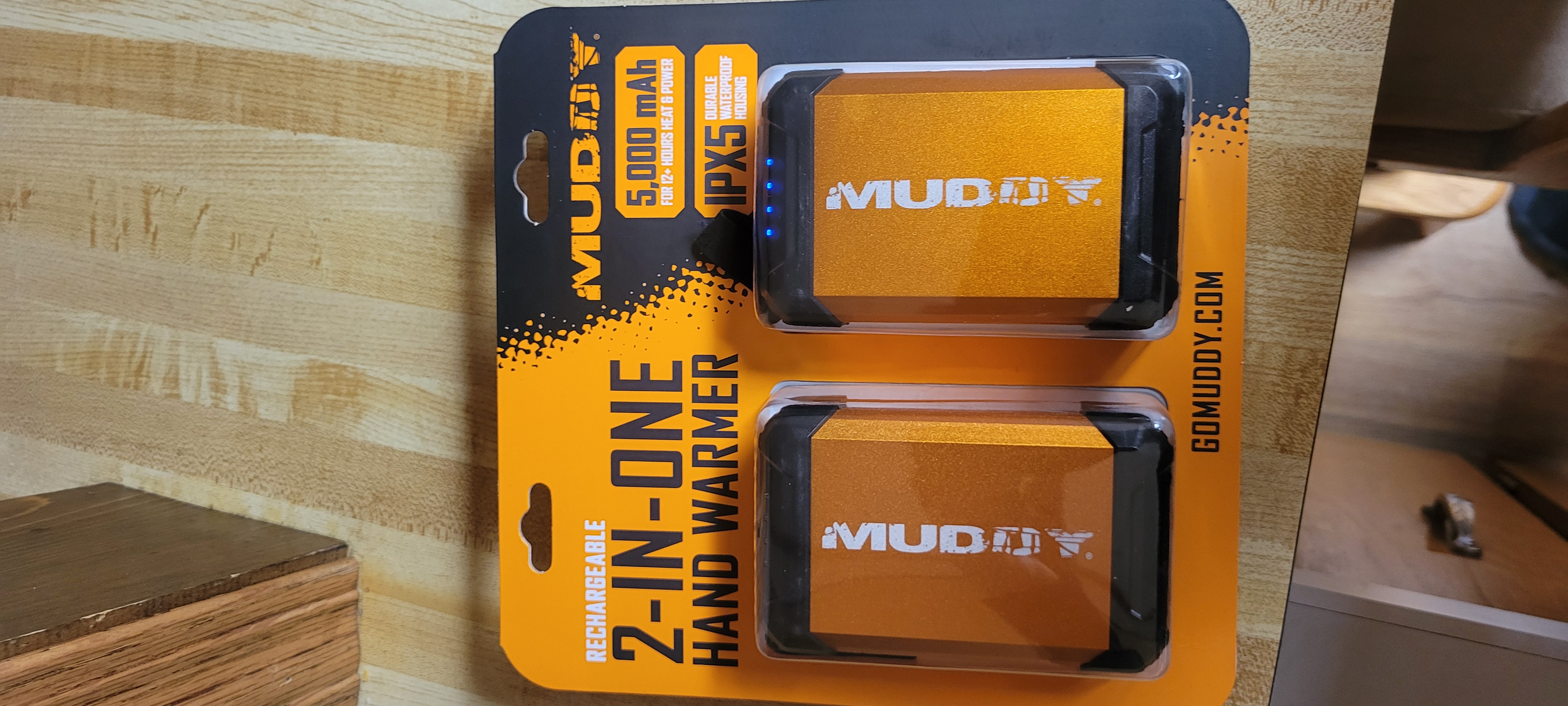 Muddy Outdoors 2-In-1 Rechargeable 2-Pack Hand Warmers