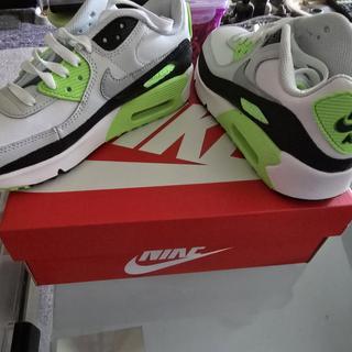 Beküldte: Silvia8a28393a6cd648579fe513657a05fa60