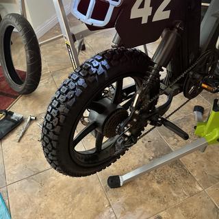 thumbnail image 2 of Shinko SR244 2.75-19 Dual Sport Tire – 244 Series, Tube Type, 43P Load Rating 2 of 4