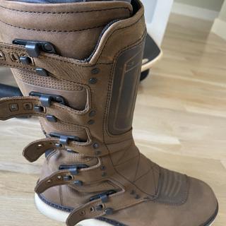 Icon Elsinore 2 CE Boots | JPCycles.com
