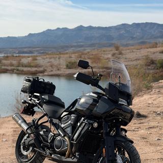 Vance & Hines Adventure Hi-Output 450 Slip-On Muffler For Harley